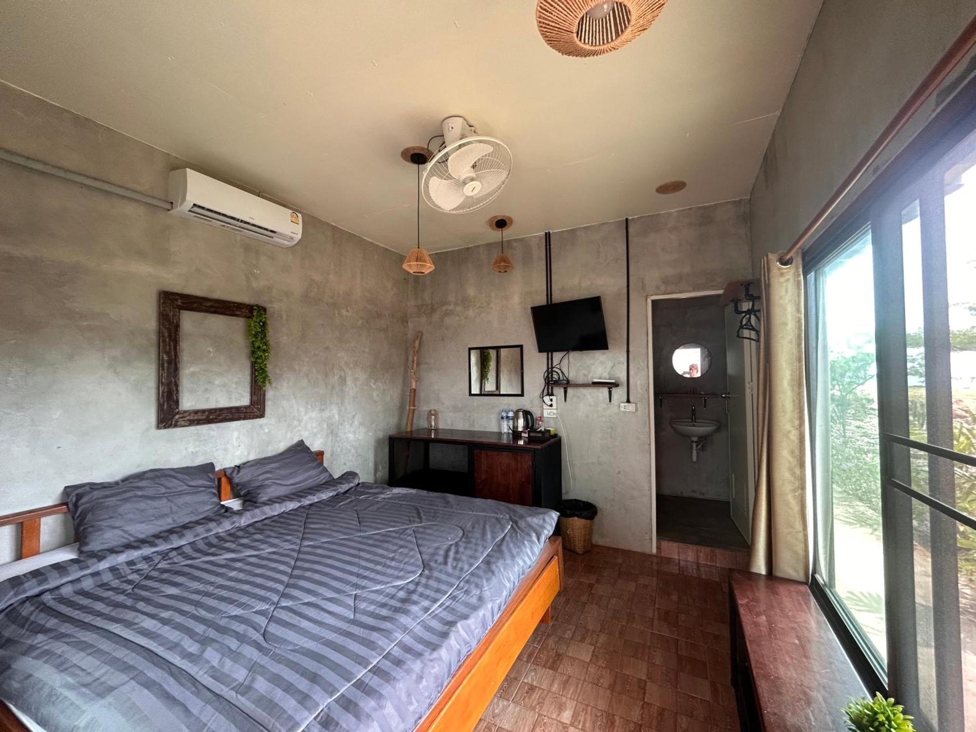 Tchin Tchin Guesthouse Ко Чанг Экстерьер фото